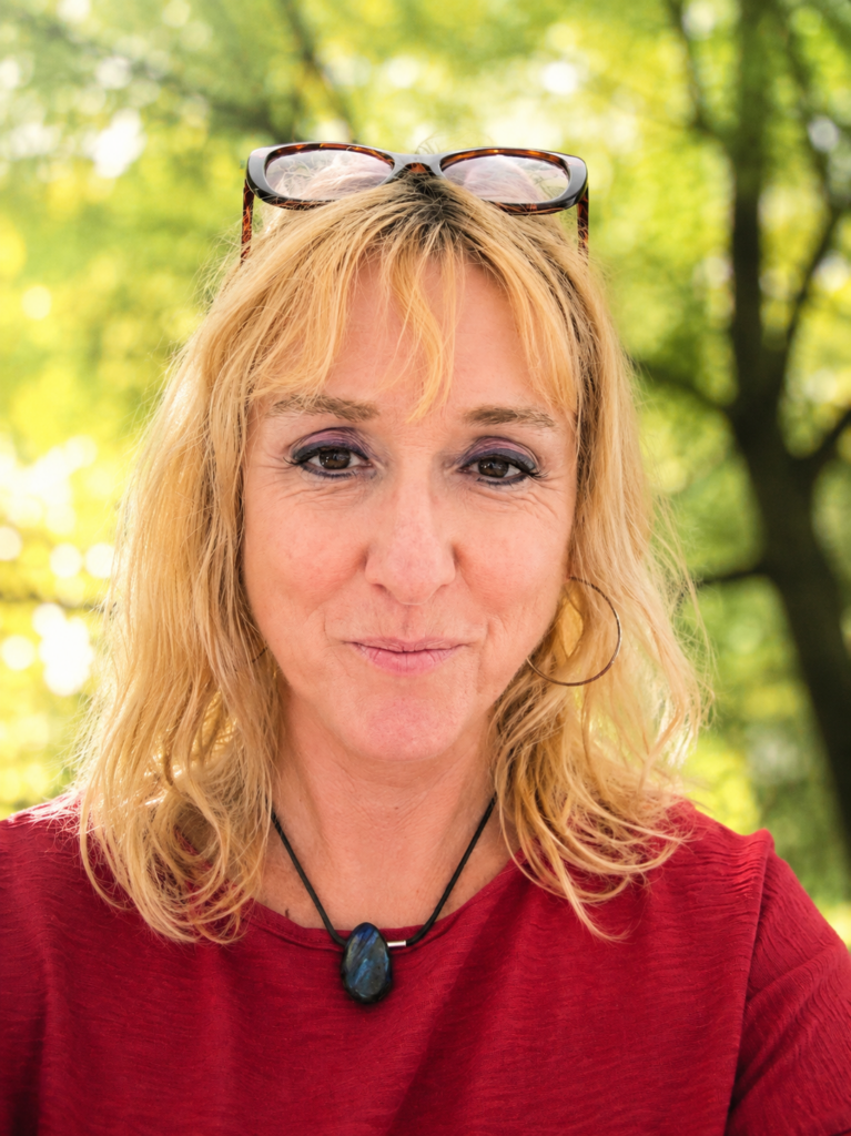 Stéphanie Volpelliere – Acupuncture et hypnose à Montpezat